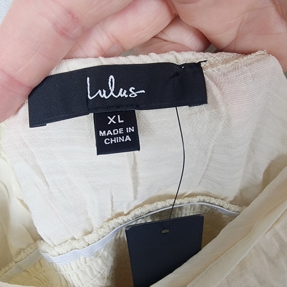 NWT Lulu's Women's Smocked Tan Cropped Top Size Extra Large - Picture 3 of 6
